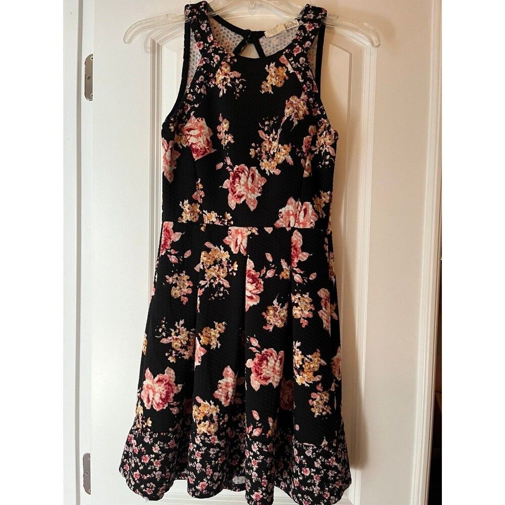Juniors Skater Style Dress